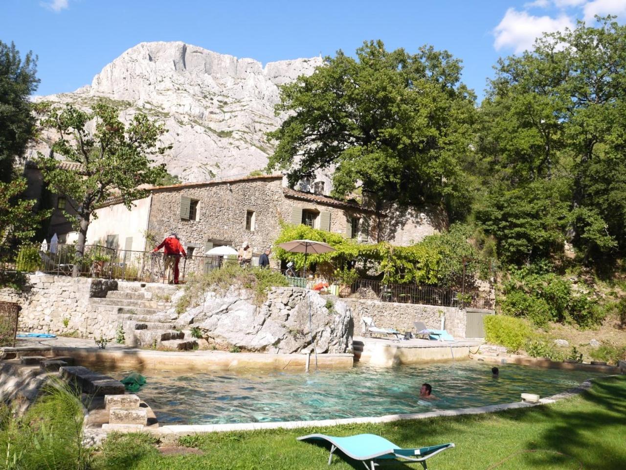 Bed and Breakfast Le Moulin En Provence Saint-Antonin-sur-Bayon Exterior foto
