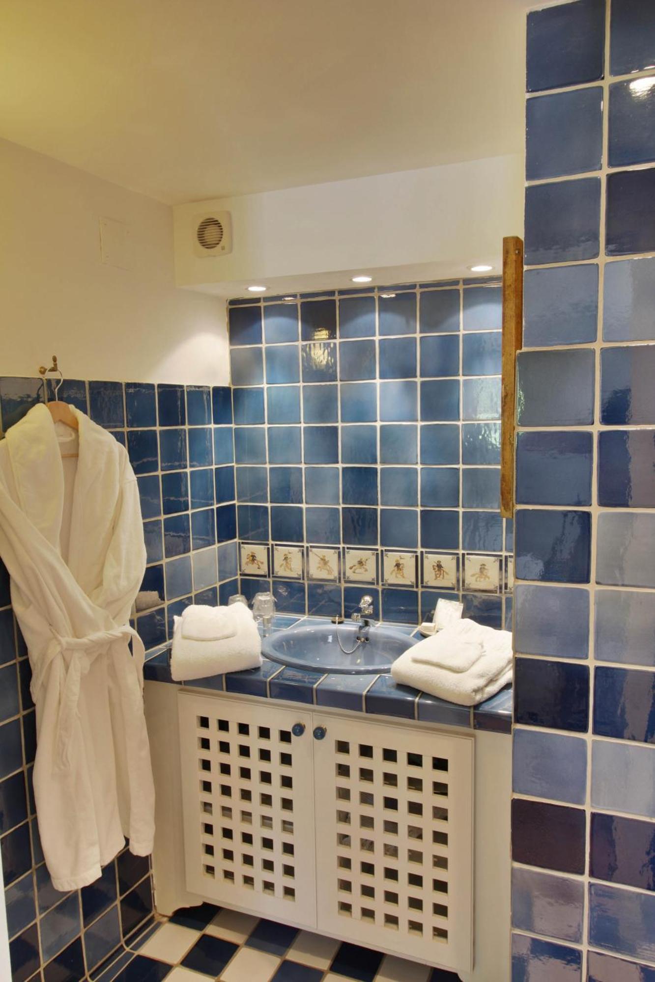 Bed and Breakfast Le Moulin En Provence Saint-Antonin-sur-Bayon Zimmer foto