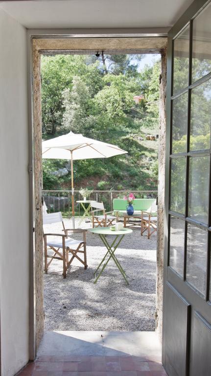 Bed and Breakfast Le Moulin En Provence Saint-Antonin-sur-Bayon Exterior foto